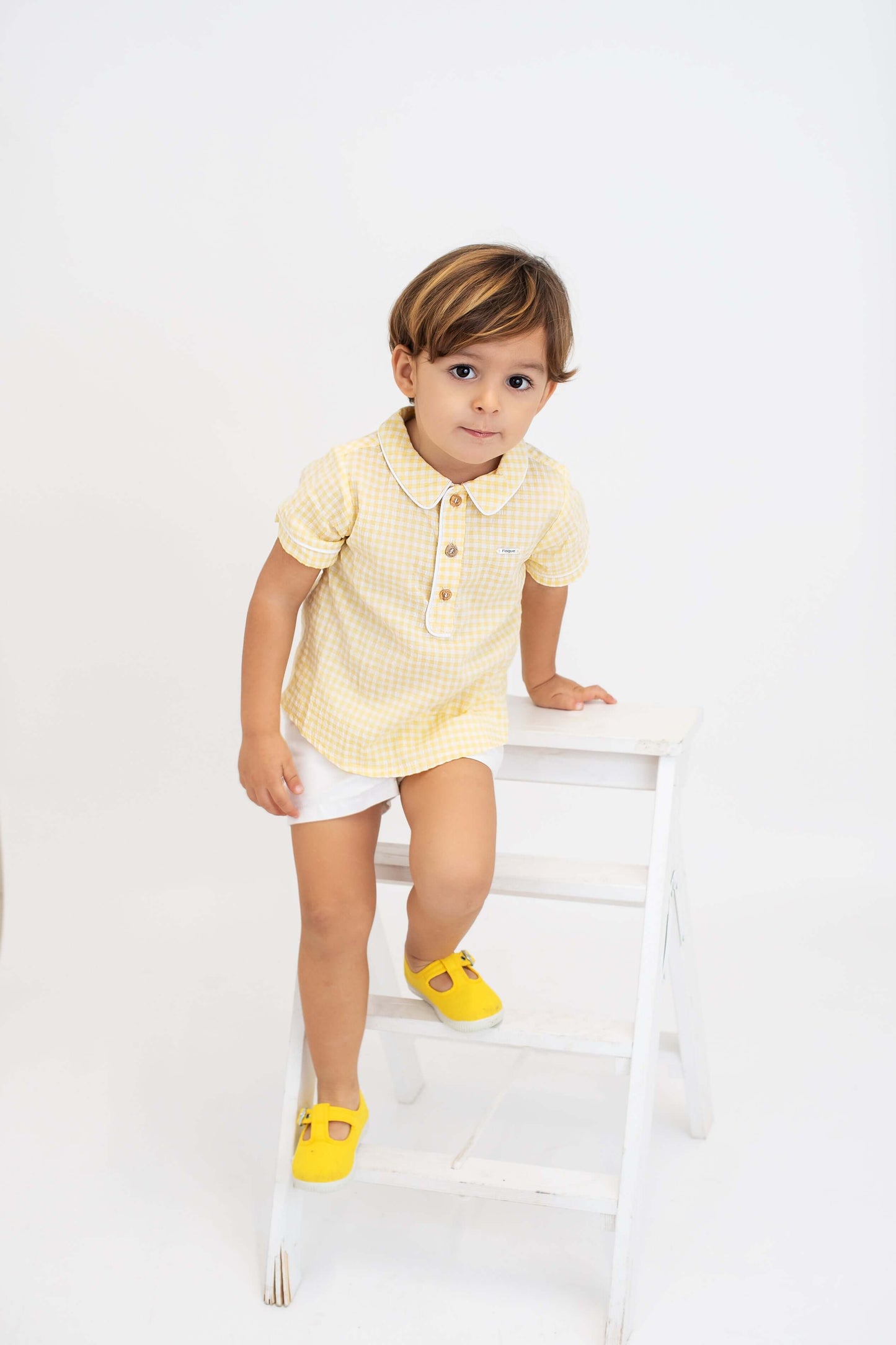 Conjunto Amarillo y Short Blanco