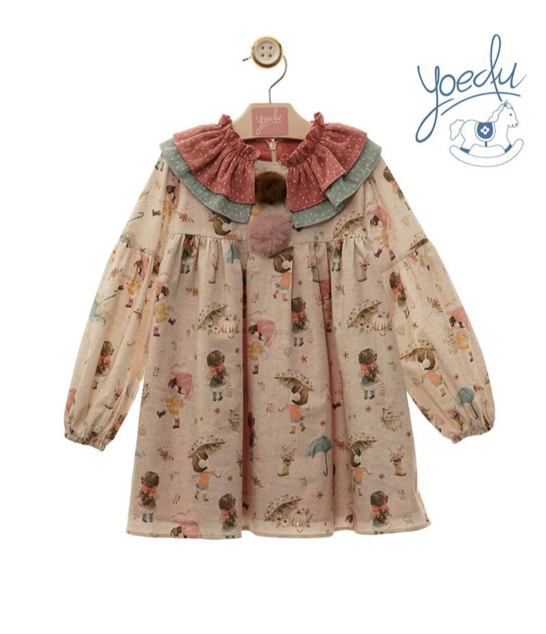 Vestido beige con dibujos y pompones Yoedu