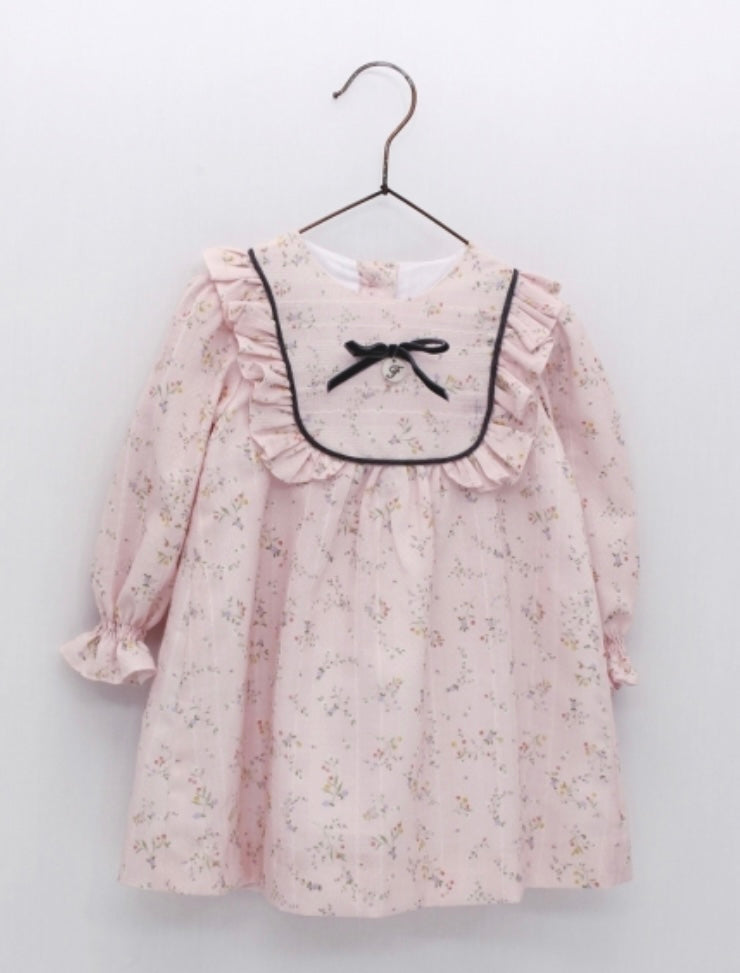 Vestido rosa con flores y moño gris Foque