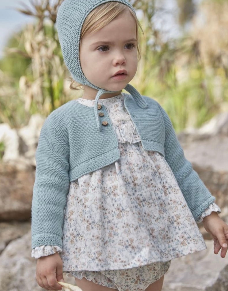 Jesusito Blanco con Estampado Flores y Moño Martín Aranda